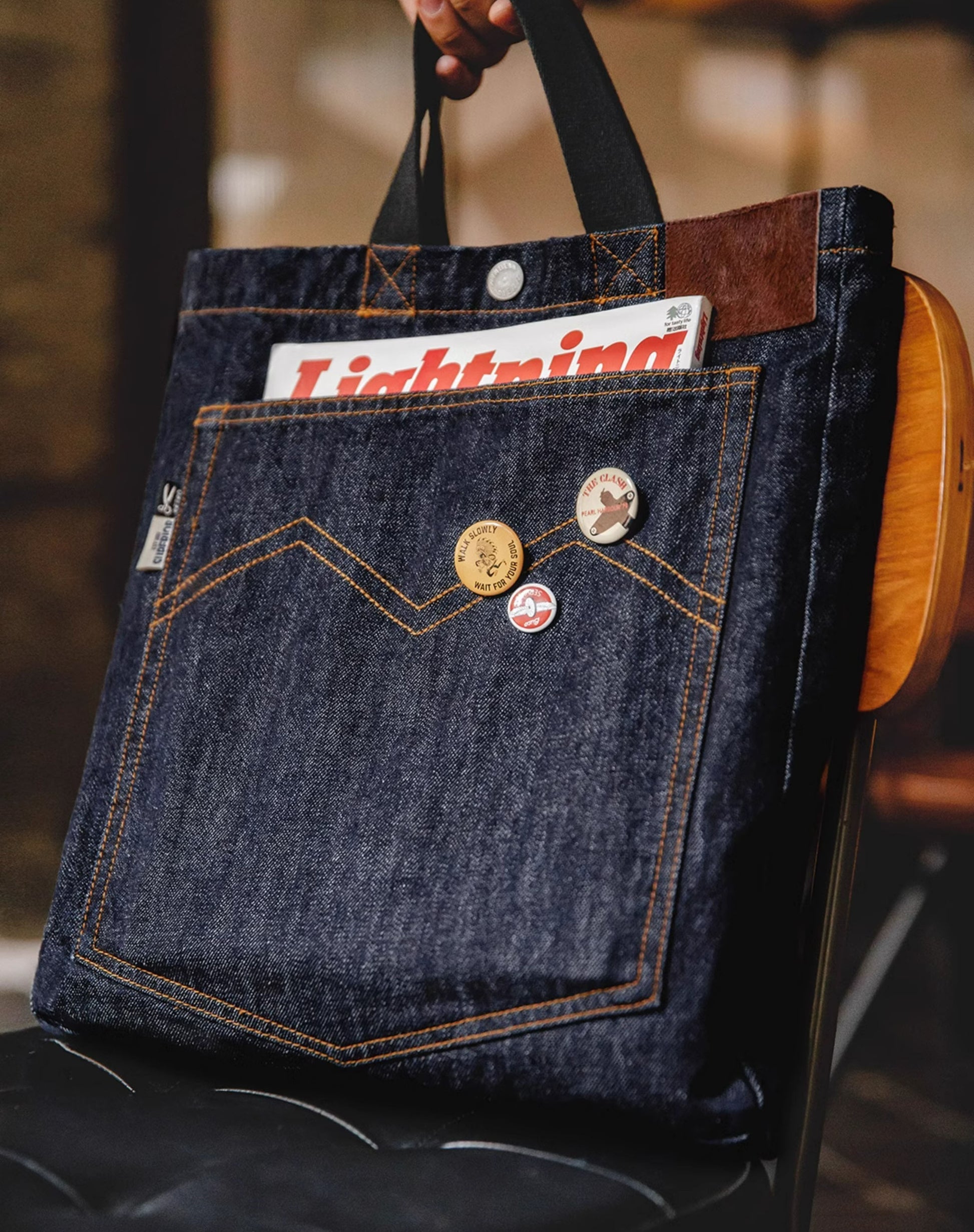 American Retro Denim One-Shoulder Crossbody Embroidered Men's Bag - Harmony Gallery