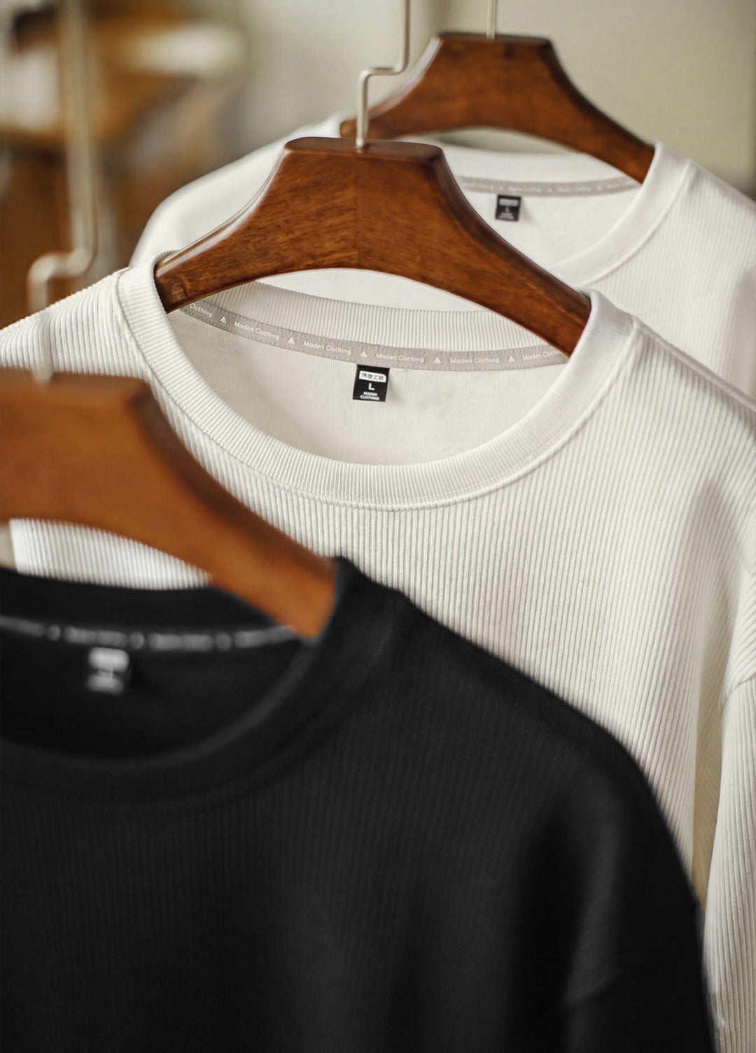 American Style 3D Groove Strip Base Layer Thin Knit Hoodless Men's Sweater