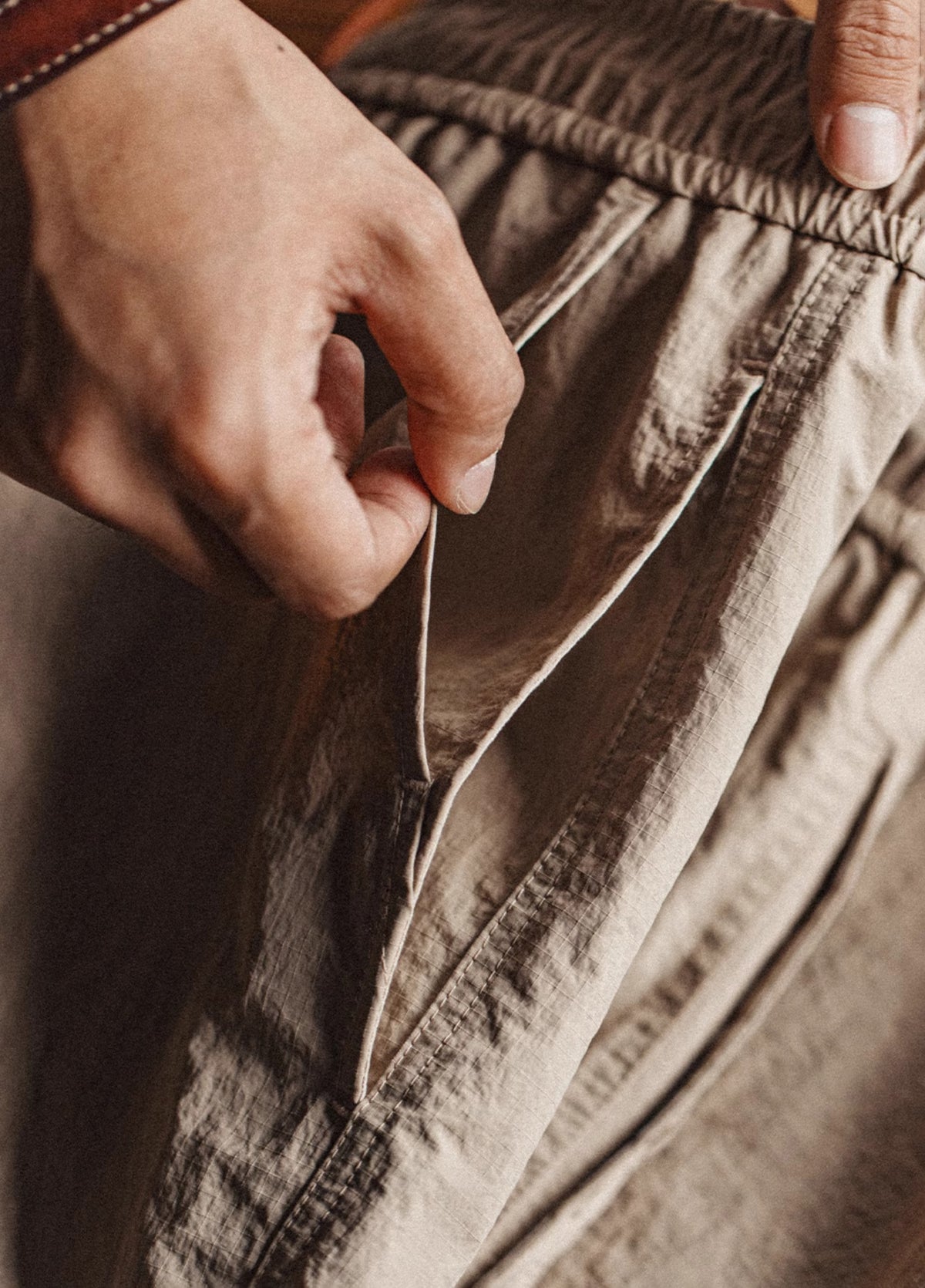 American Retro Multi-Pocket Texture Elastic Waist Thin Men's Trousers - Harmony Gallery