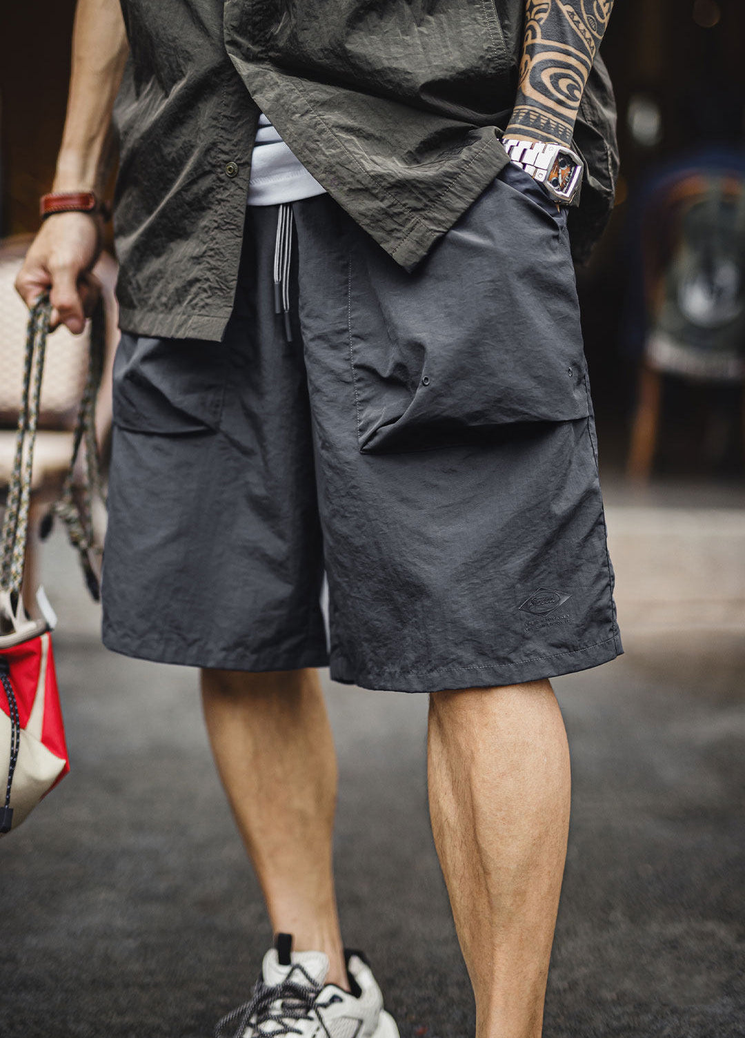 American Outdoor Mountain Textured Basic Pocket Straight Leg Men's Shorts