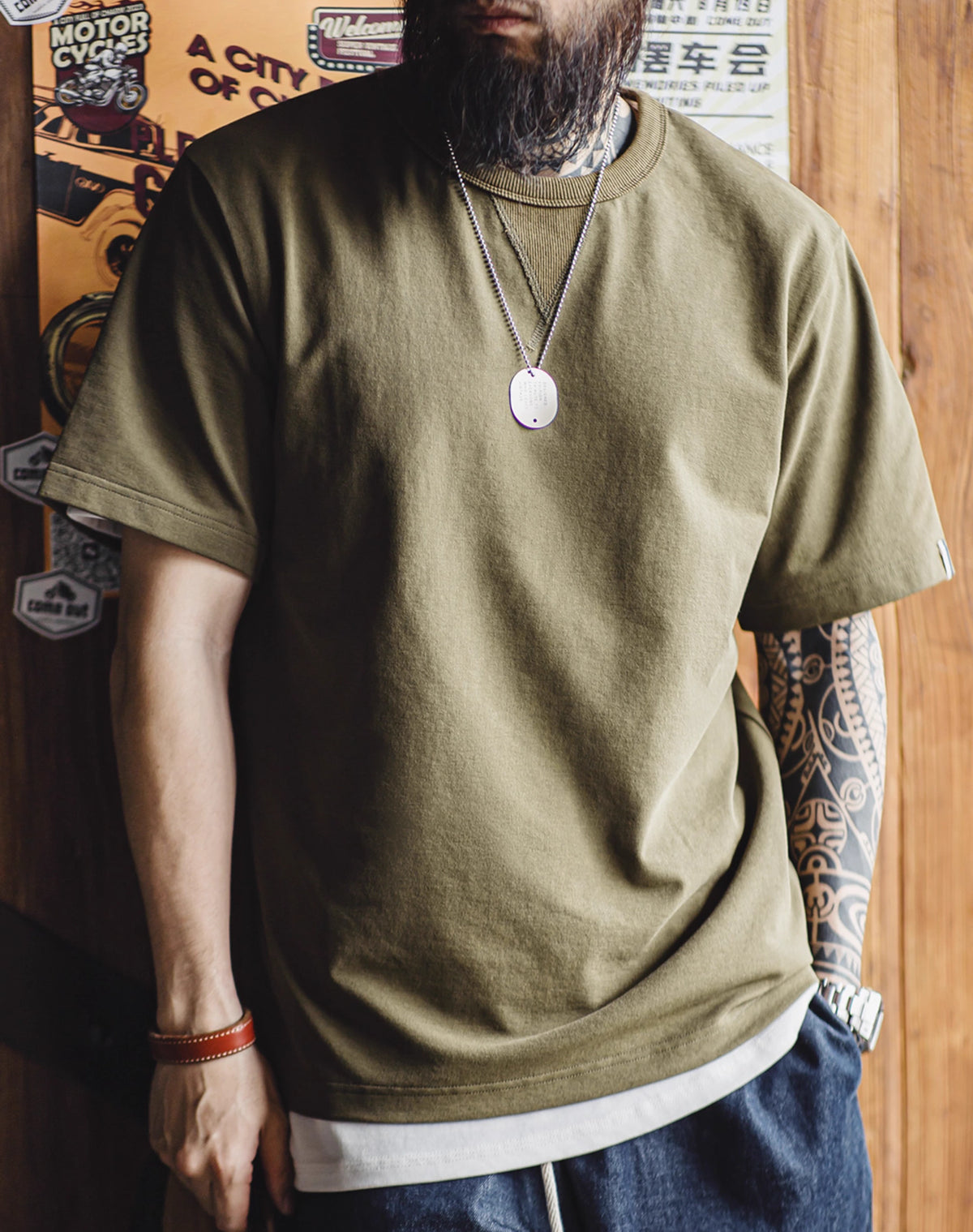 American Workwear Retro Off-Shoulder Two-Pin Bottoming Men's T-Shirt - Harmony Gallery