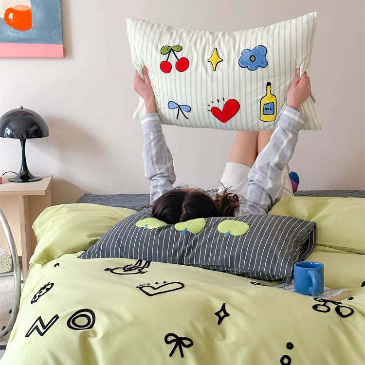 Small Fresh Green Apple Paradise Four-piece Pure Cotton Bed Set - Harmony Gallery