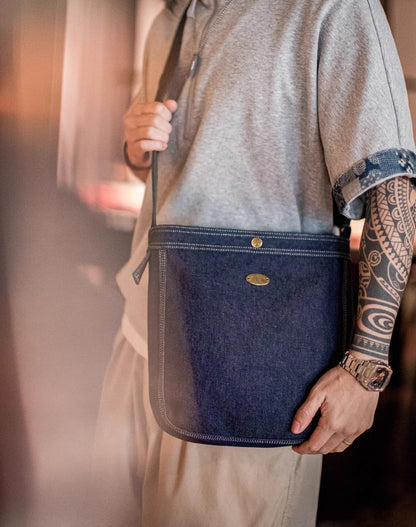 American Retro Exposed Line Denim Washed Messenger Newsboy Men's Bag - Harmony Gallery