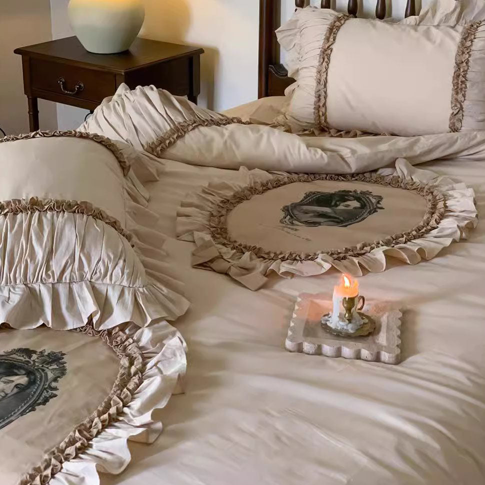 Romantic Paris Dream Four-piece Lace Figure Painting Cotton Bed Set - Harmony Gallery