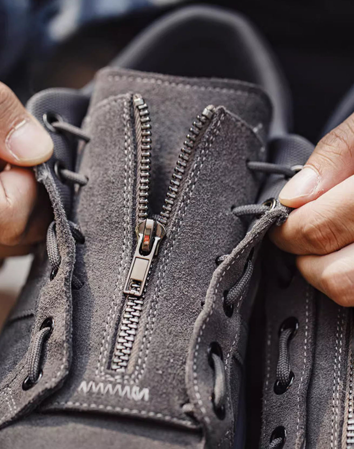 Architectural Building Gray Leather Versatile Men's Canvas Shoes - Harmony Gallery