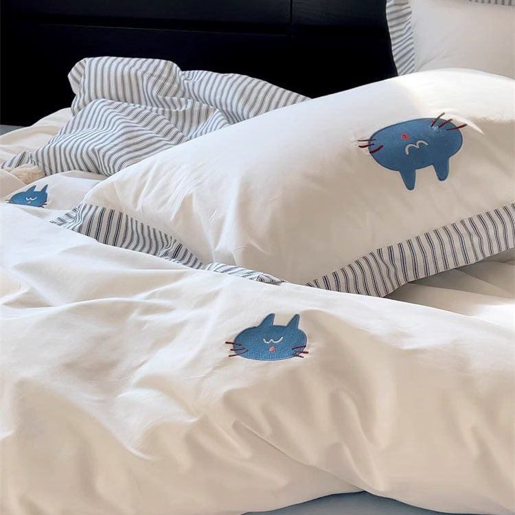 Cartoon Cute MoMo Little Lazy Cat Four-Piece Cotton Bed Set - Harmony Gallery