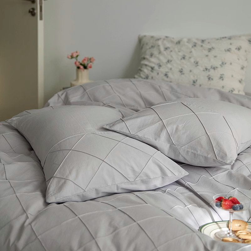 Nordic Rhombus Light Luxury Washed Cotton Four-Piece Bed Set - Harmony Gallery