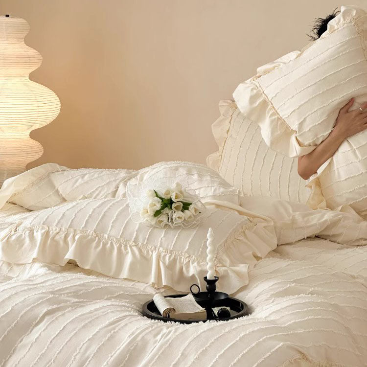 French Girly Heart Cut Flowers Four-piece Pure Cotton Ruffled Bed Set - Harmony Gallery