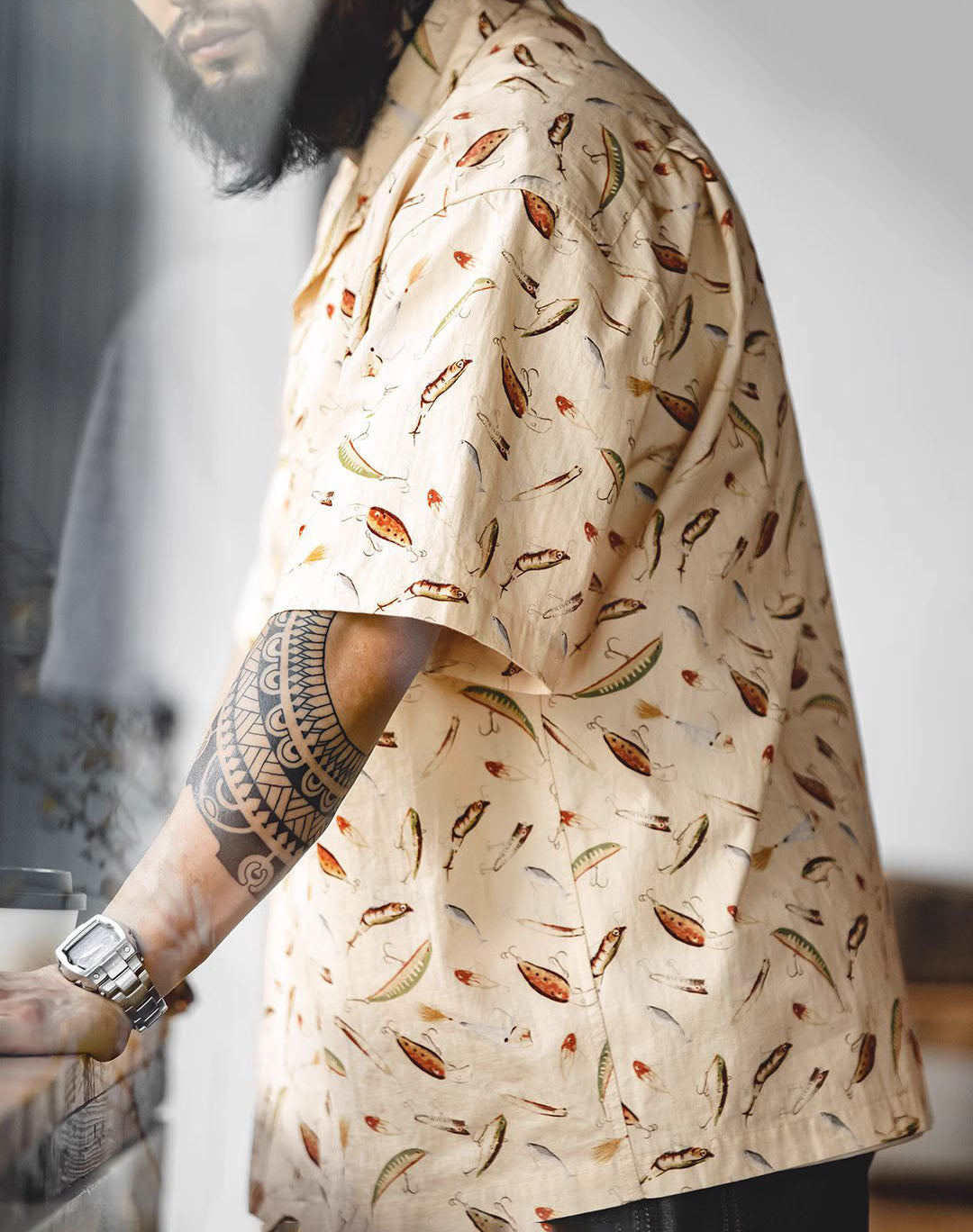 Retro Fishing Bait Painted Cotton Hawaiian Half-Sleeved Men's Shirt - Harmony Gallery