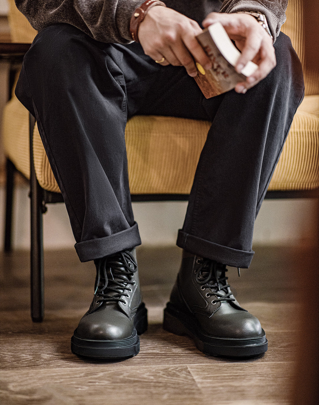 American Retro Martin Thick-Soled Casual Mid-Cut Work Men's Boot - Harmony Gallery