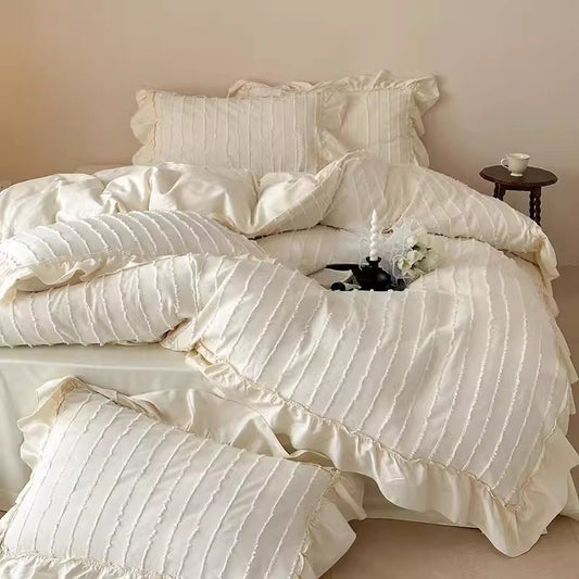 French Girly Heart Cut Flowers Four-piece Pure Cotton Ruffled Bed Set - Harmony Gallery
