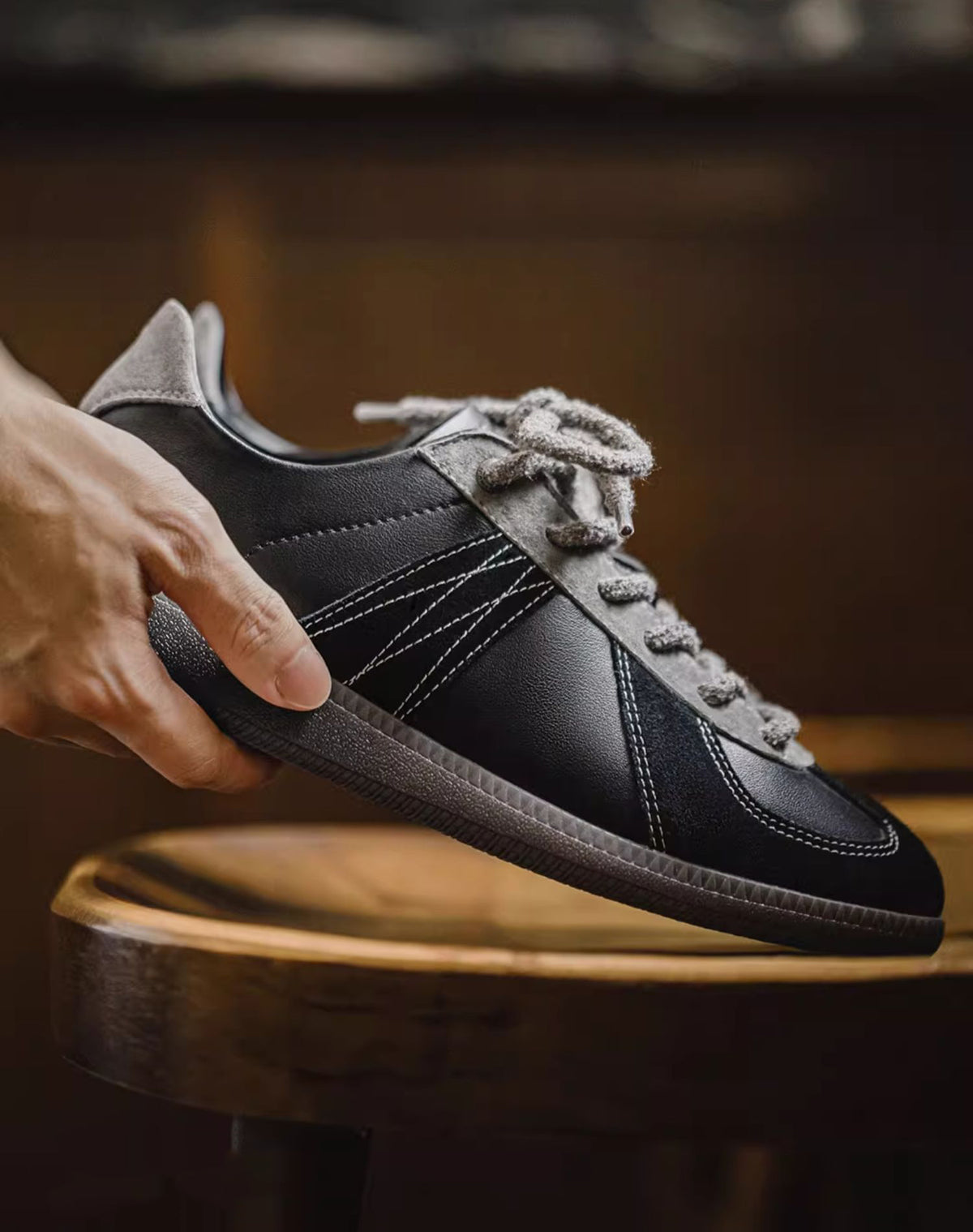 German Retro Graphite Black Versatile Soft-Soled Sports Men's Casual Shoes - Harmony Gallery