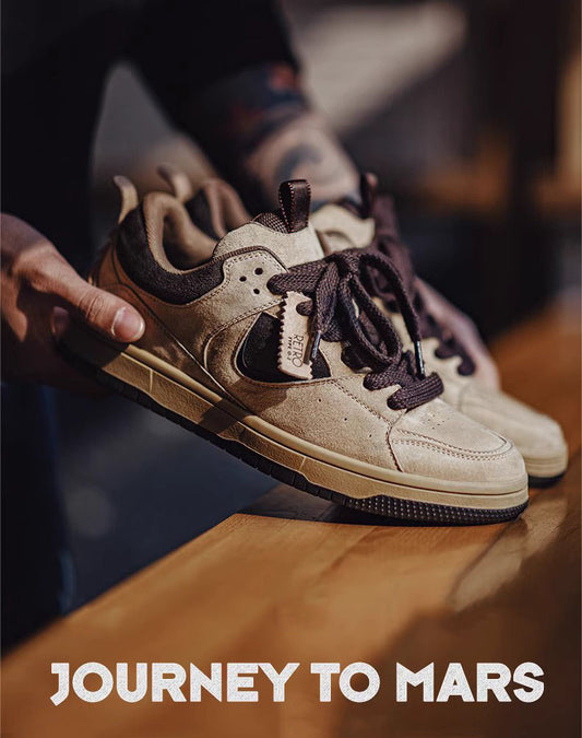 American Retro Journey To Mars Breathable Sports Men's Casual Shoes - Harmony Gallery
