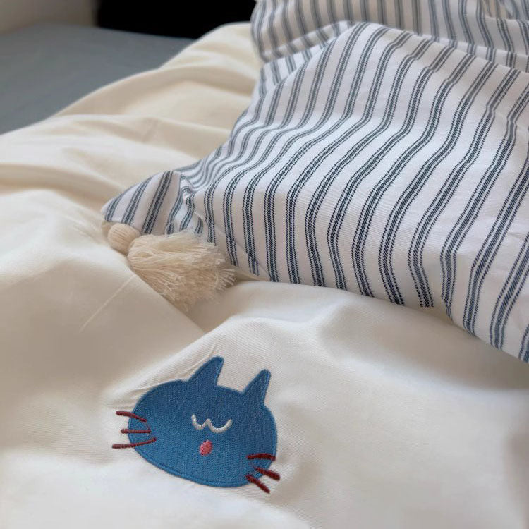 Cartoon Cute MoMo Little Lazy Cat Four-Piece Cotton Bed Set - Harmony Gallery