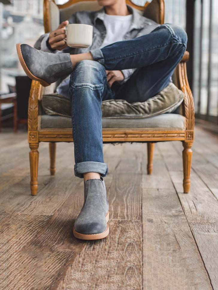 Chelsea British Desert High-Top Snow Short Men's Boot - Harmony Gallery