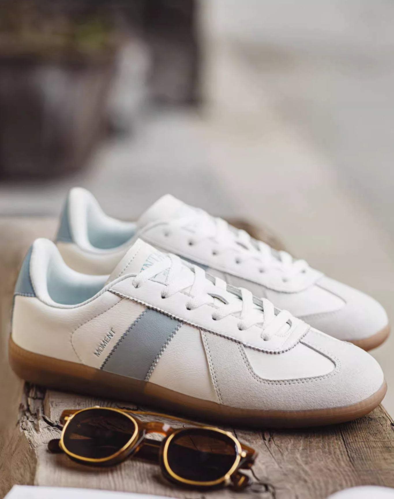 German Glacier Blue Dexun Retro Sports Unisex Casual Shoes - Harmony Gallery