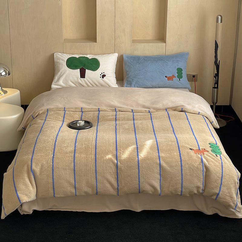 Winter Wool Forest Fox Thickened Rabbit Warm Four-Piece Bed Set - Harmony Gallery