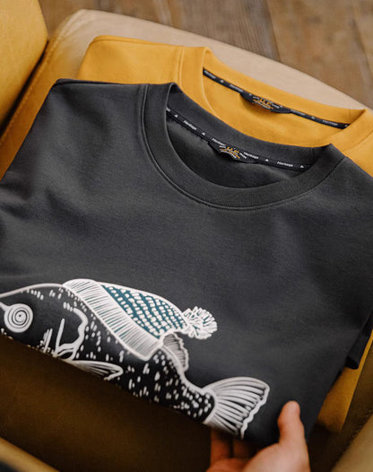American Retro Deep Sea Fish Flocking Print Animal Men's T-Shirt - Harmony Gallery