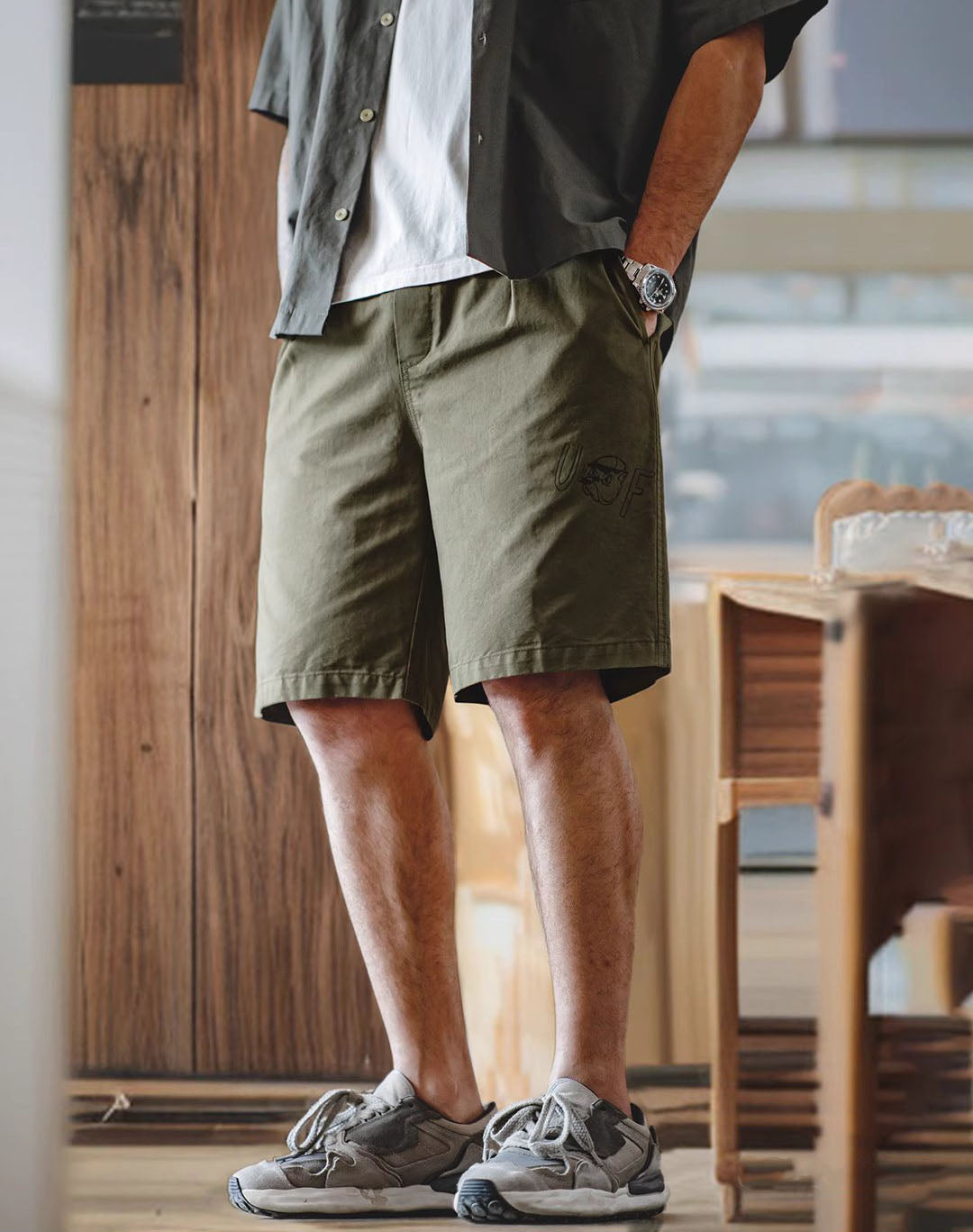 American Retro Graffiti Printed Pure Cotton Half-Length Men's Shorts - Harmony Gallery