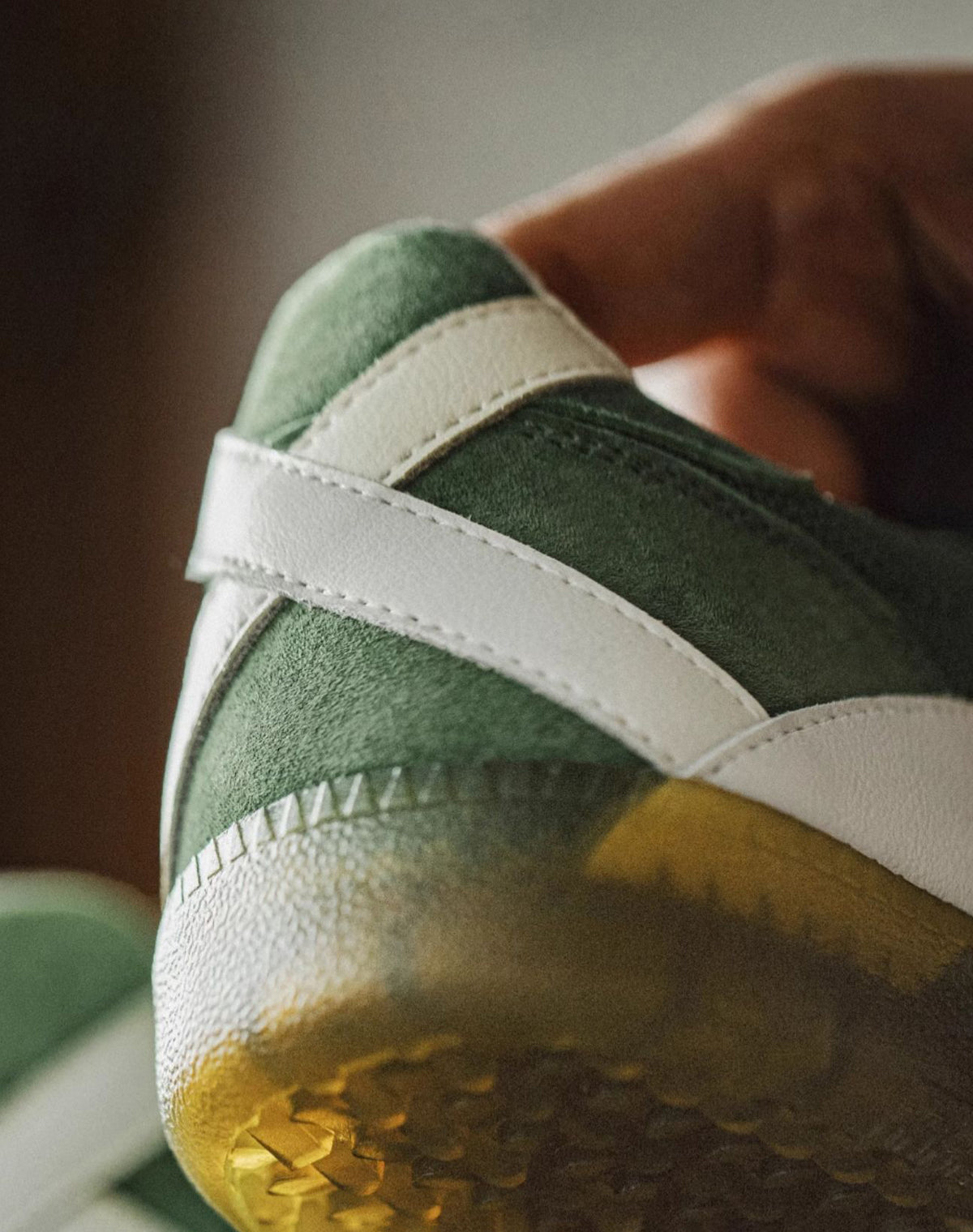 German Retro Forrest Gump Green Arrow Racing Mesh Breathable Men's Casual Shoes - Harmony Gallery