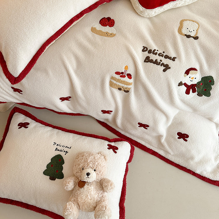 Winter Creamy Cake Snowman Thickened Cashmere Four-Piece Fleece Bed Set - Harmony Gallery