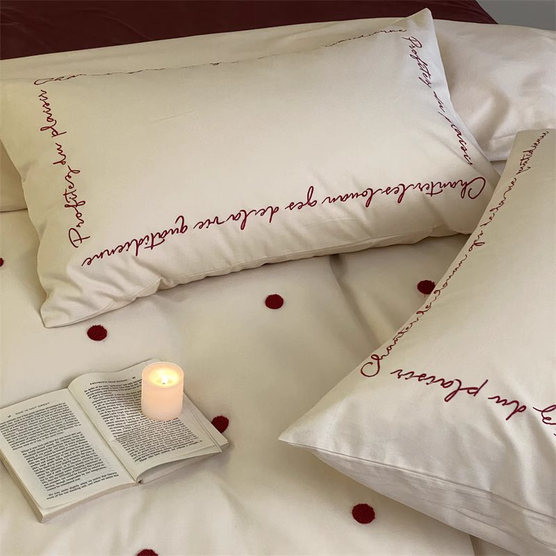 Sweet Love Brushed Four-Piece Pure Cotton Towel Embroidered Bed Set - Harmony Gallery