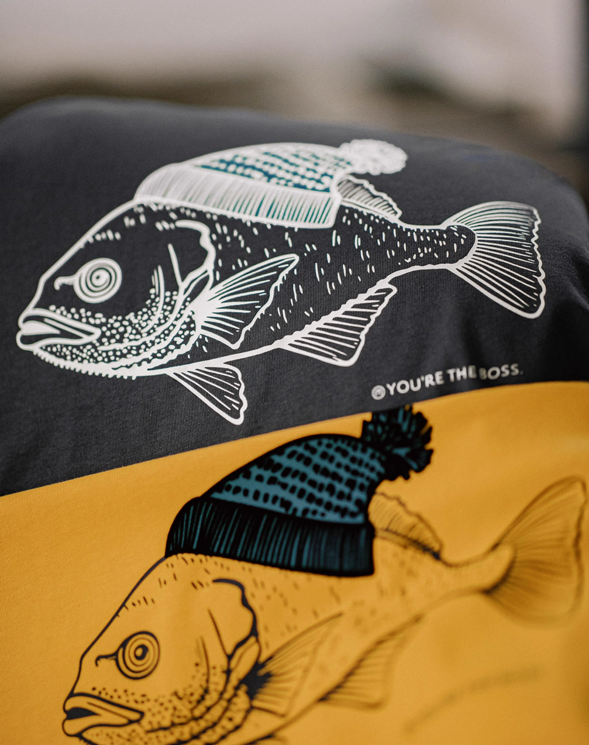 American Retro Deep Sea Fish Flocking Print Animal Men's T-Shirt - Harmony Gallery
