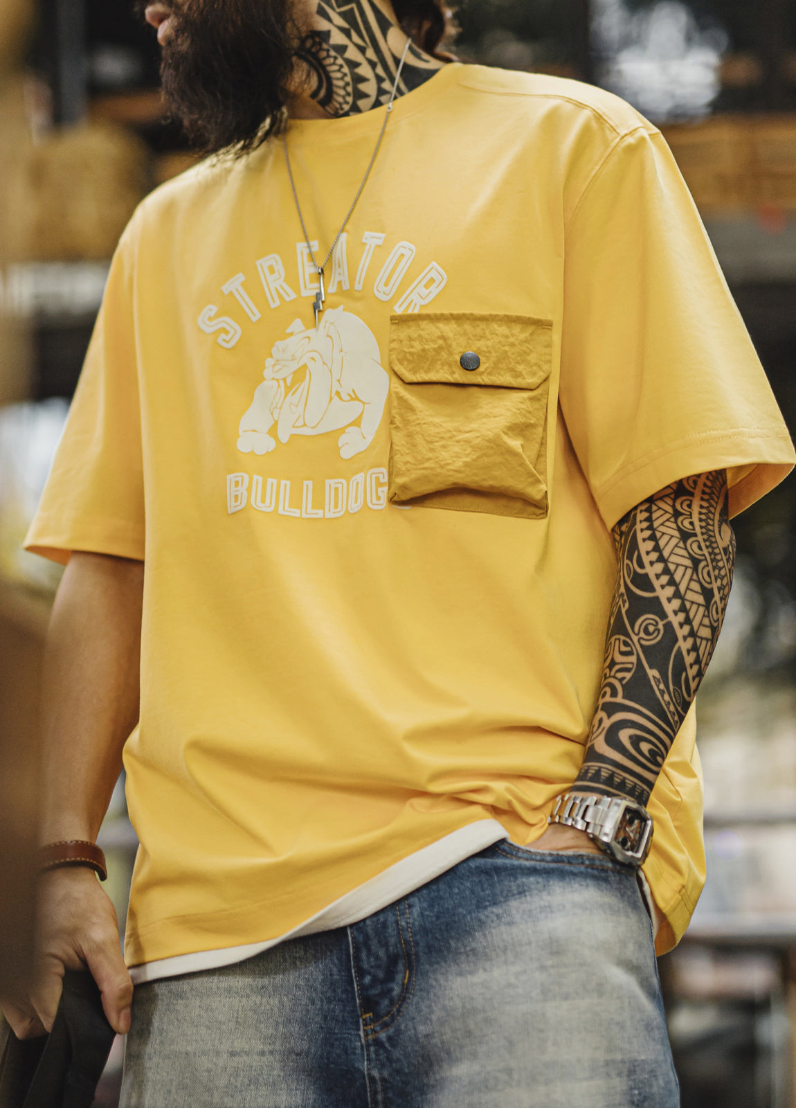American Flocking Print Drop Shoulder Thread Neckline Drape Pocket Men's T-Shirt - Harmony Gallery