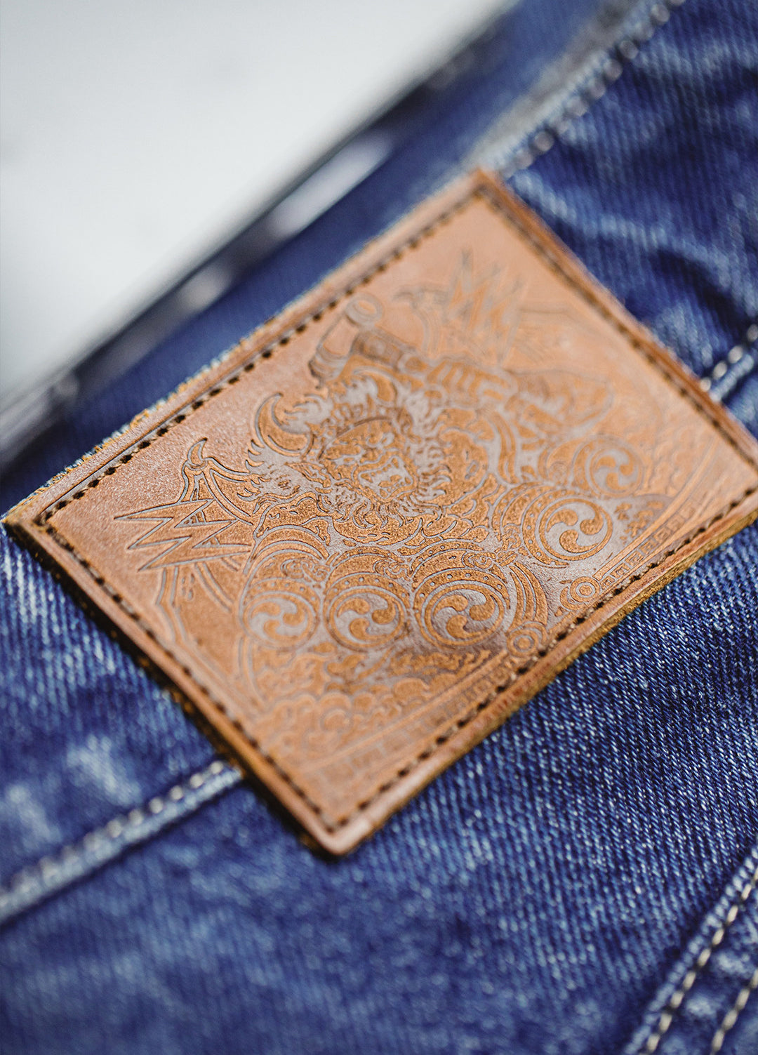 American Washed Denim Blue Cathair Heavyweight Straight-Leg Men's Jeans - Harmony Gallery