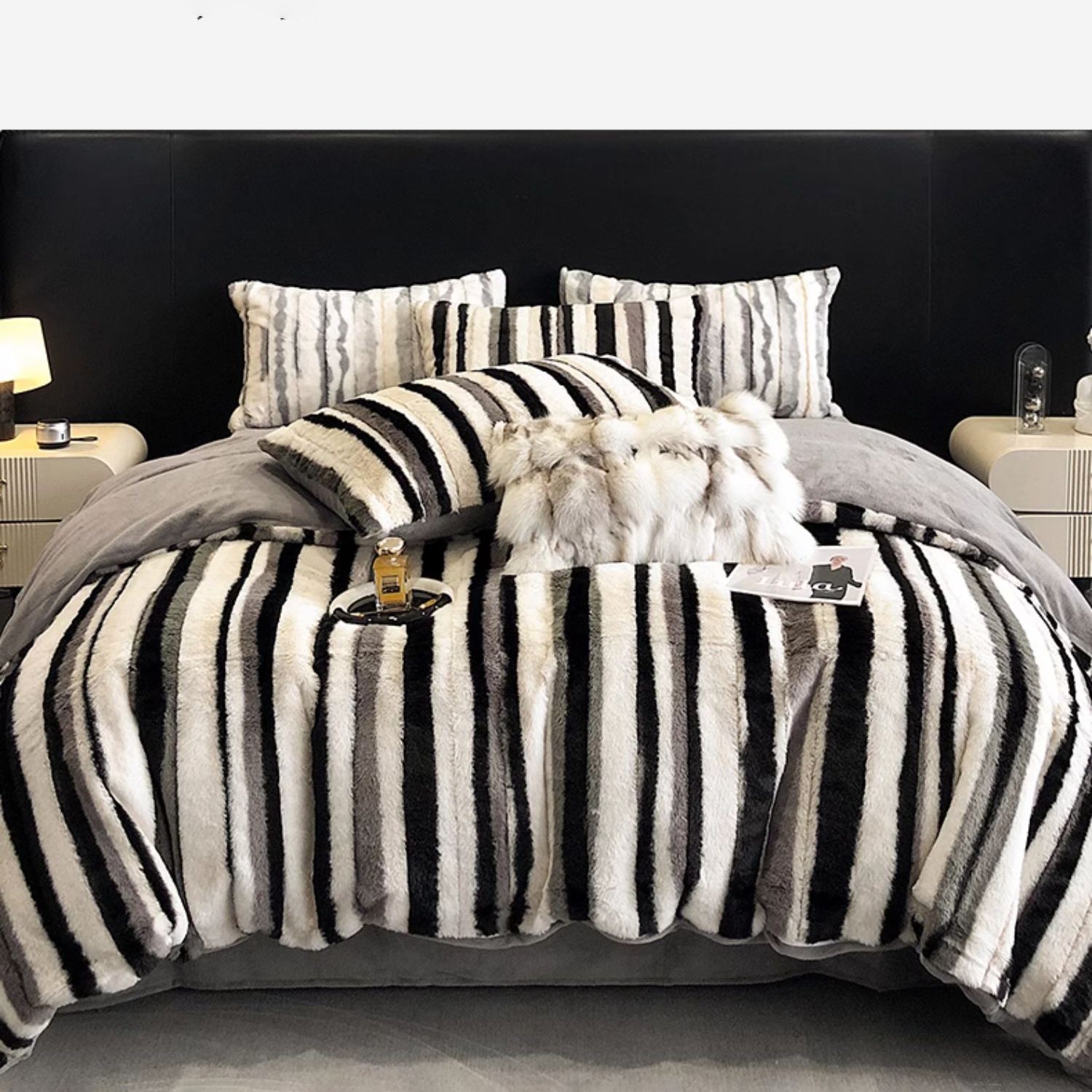 Luxury Rabbit High-end Thickened Double-Sided Coral Winter Four-Piece Bed Set - Harmony Gallery