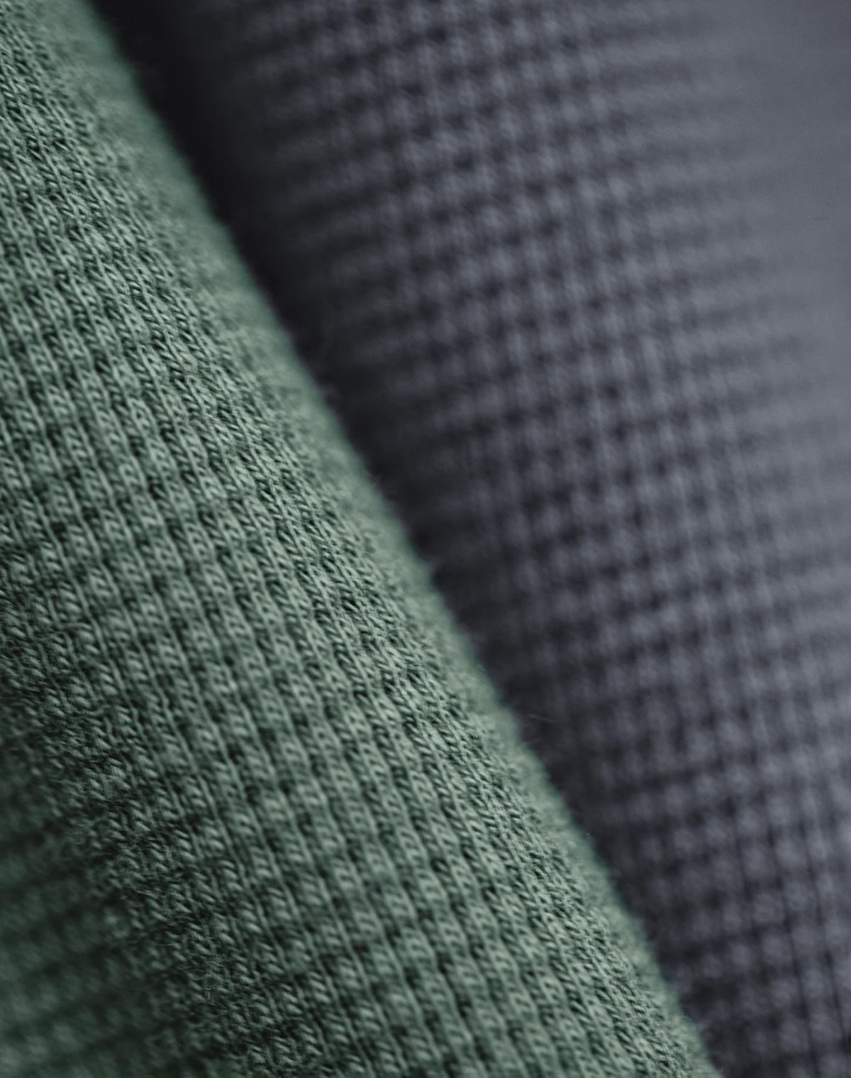 American Waffle Knitted Pocket Round Neck Loose Long-Sleeved Men's Sweater - Harmony Gallery