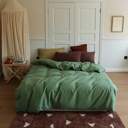 Minimalist Color-Blocked Warm Pure Cotton Thickened Brushed Four-Piece Bed Set - Harmony Gallery