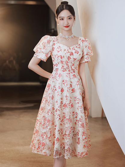 Chic Red and White Floral Puff Sleeve Midi Dress with Sweetheart Neckline - Harmony Gallery