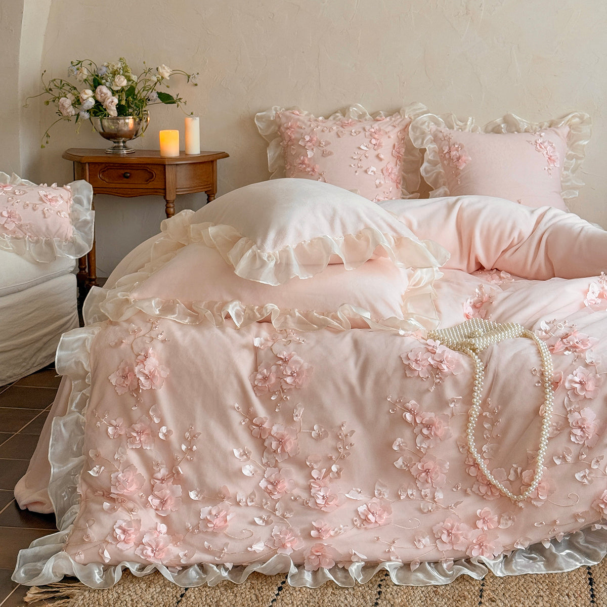 French Romantic Girly Four-Piece Thickened Coral Fleece Warm Bed Set - Harmony Gallery
