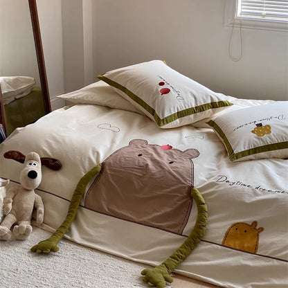 Cartoon Apple Hugging Bear Thickened Brushed Four-Piece Bed Set - Harmony Gallery