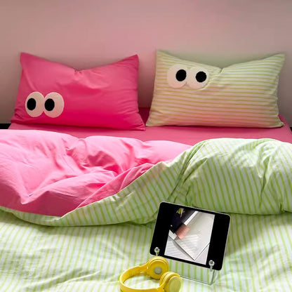 Big Eyes Contrasting Color Washed Four-Piece Pure Cotton Bed Set - Harmony Gallery