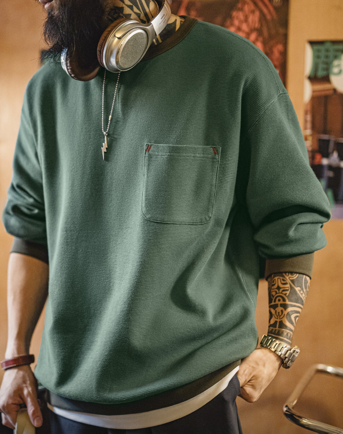 American Waffle Knitted Pocket Round Neck Loose Long-Sleeved Men's Sweater - Harmony Gallery