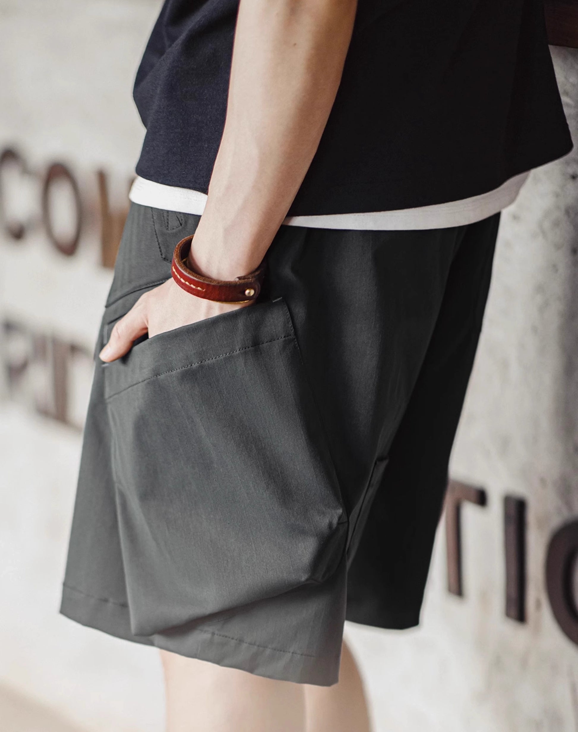 American Workwear Herringbone Woven Ten-Pocket Men's Shorts - Harmony Gallery