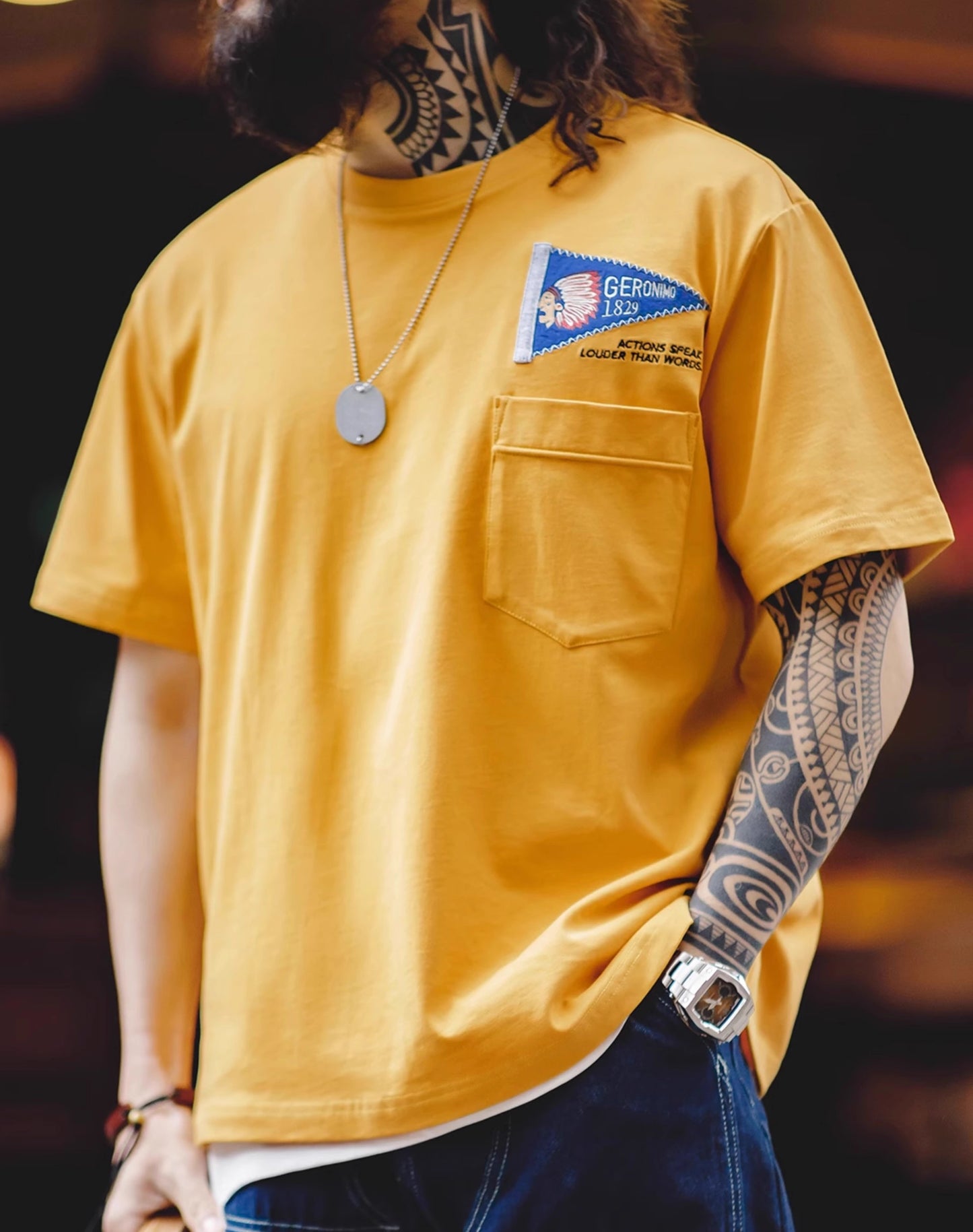 American Retro Embroidery Contrasting Letters Men's T-Shirt - Harmony Gallery