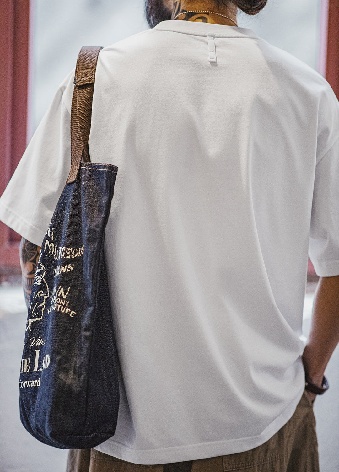 American Retro Distressed Letter Print  Drop Shoulder Thin  Men's T-Shirt