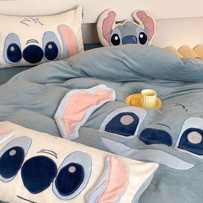 Disney Cartoon Winter Coral Velvet Warm Four-piece Bed Set - Harmony Gallery