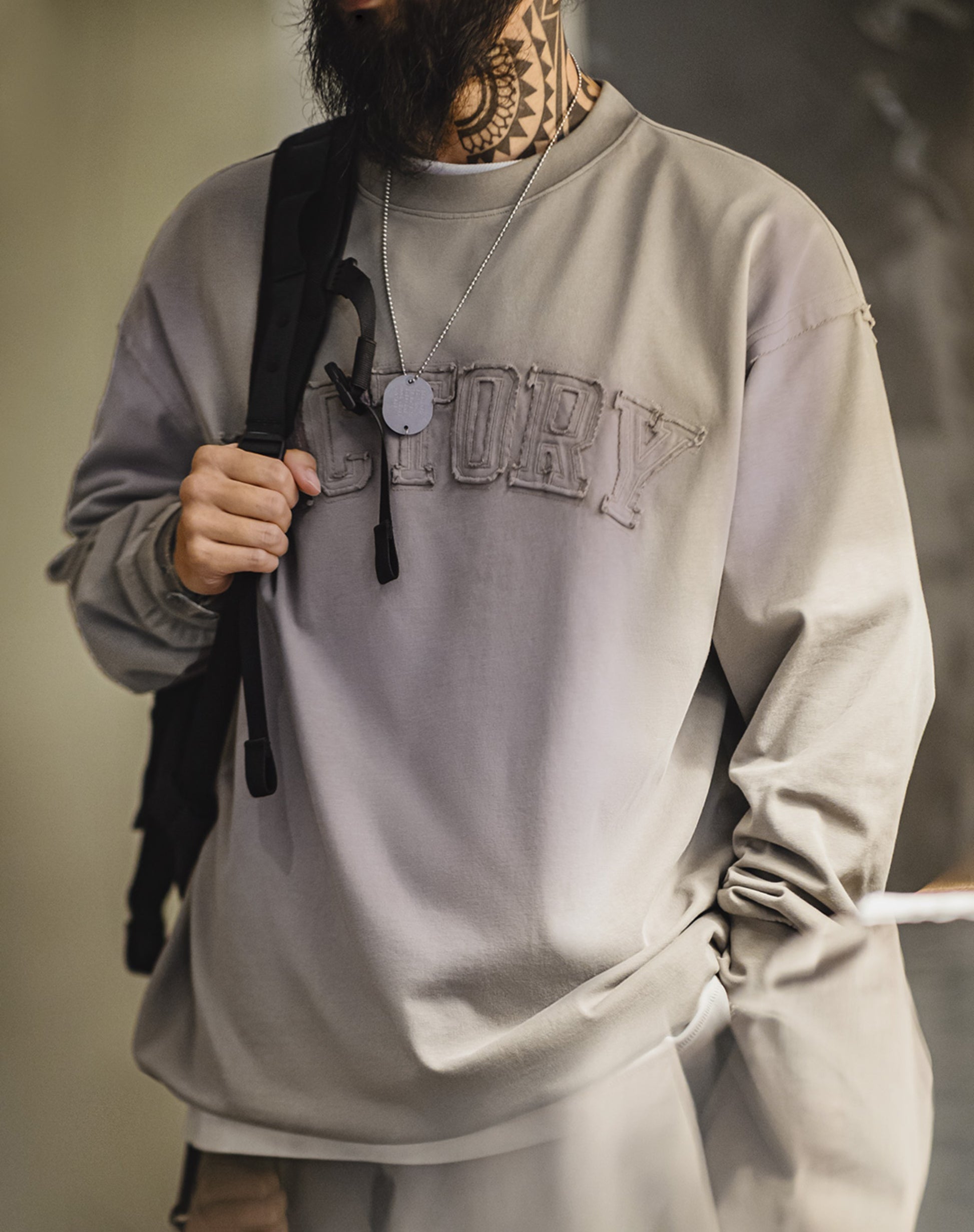 American Retro Letter Patch Gradient Color Washed Men's Sweater - Harmony Gallery