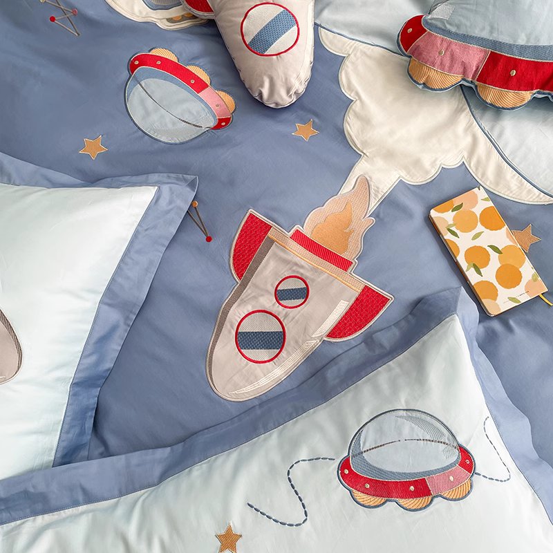 Cute Astronaut Explore The Universe Six-Piece Pure Cotton Bed Set - Harmony Gallery