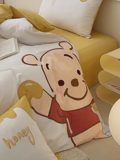 Simpatico set da letto in quattro pezzi di puro cotone lavato dei cartoni animati di Pooh
