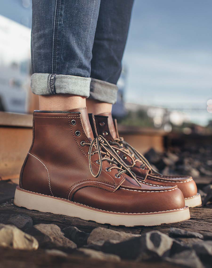 Middle-Cut Retro Tooling Motorcycle Men's Work Boot - Harmony Gallery