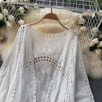 Bohemian Retro Hollow Crochet All-Match Women's Cropped Top - Harmony Gallery