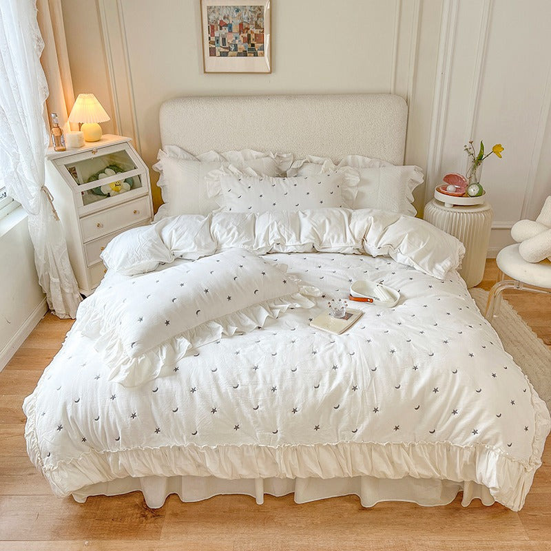 Star & Moon Washed Cotton Four-Piece Bed Set - Harmony Gallery