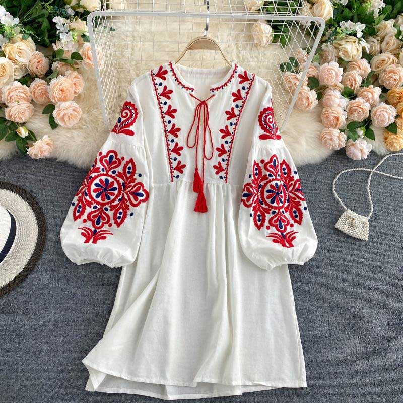 Bohemian Retro Ethnic Embroidery Lantern Short Women's Dress - Harmony Gallery