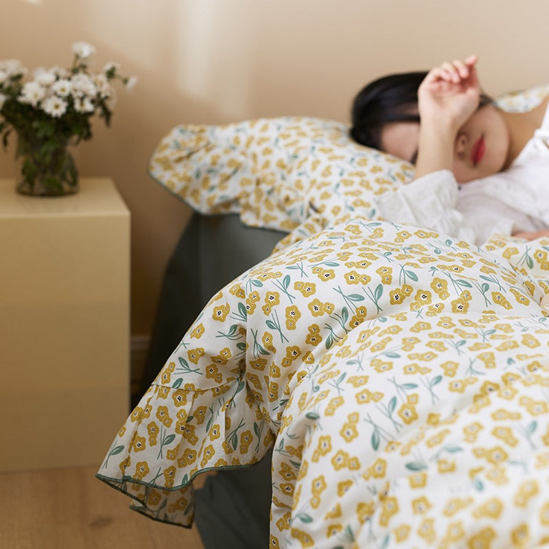 Floral Cotton Spring Breeze Retro Four-Piece Bed Set - Harmony Gallery