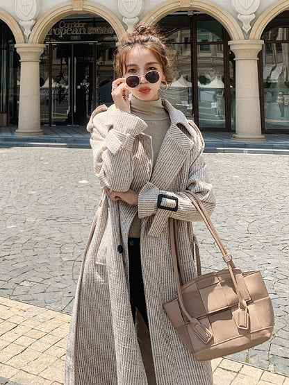 Coarse Woolen Loose Hepburn Fragrant Women's Coat - Harmony Gallery